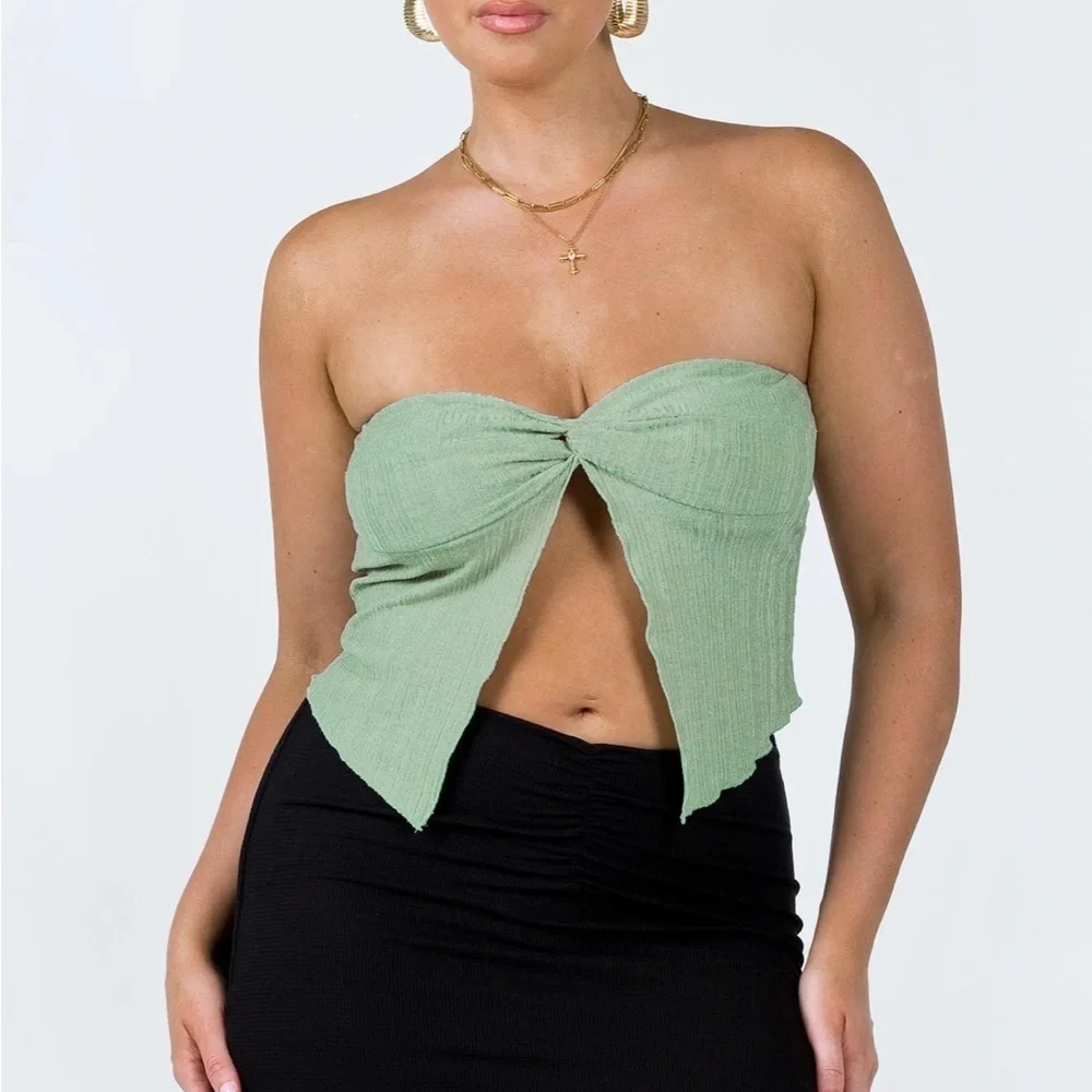 Princess Polly Mani top green size 4